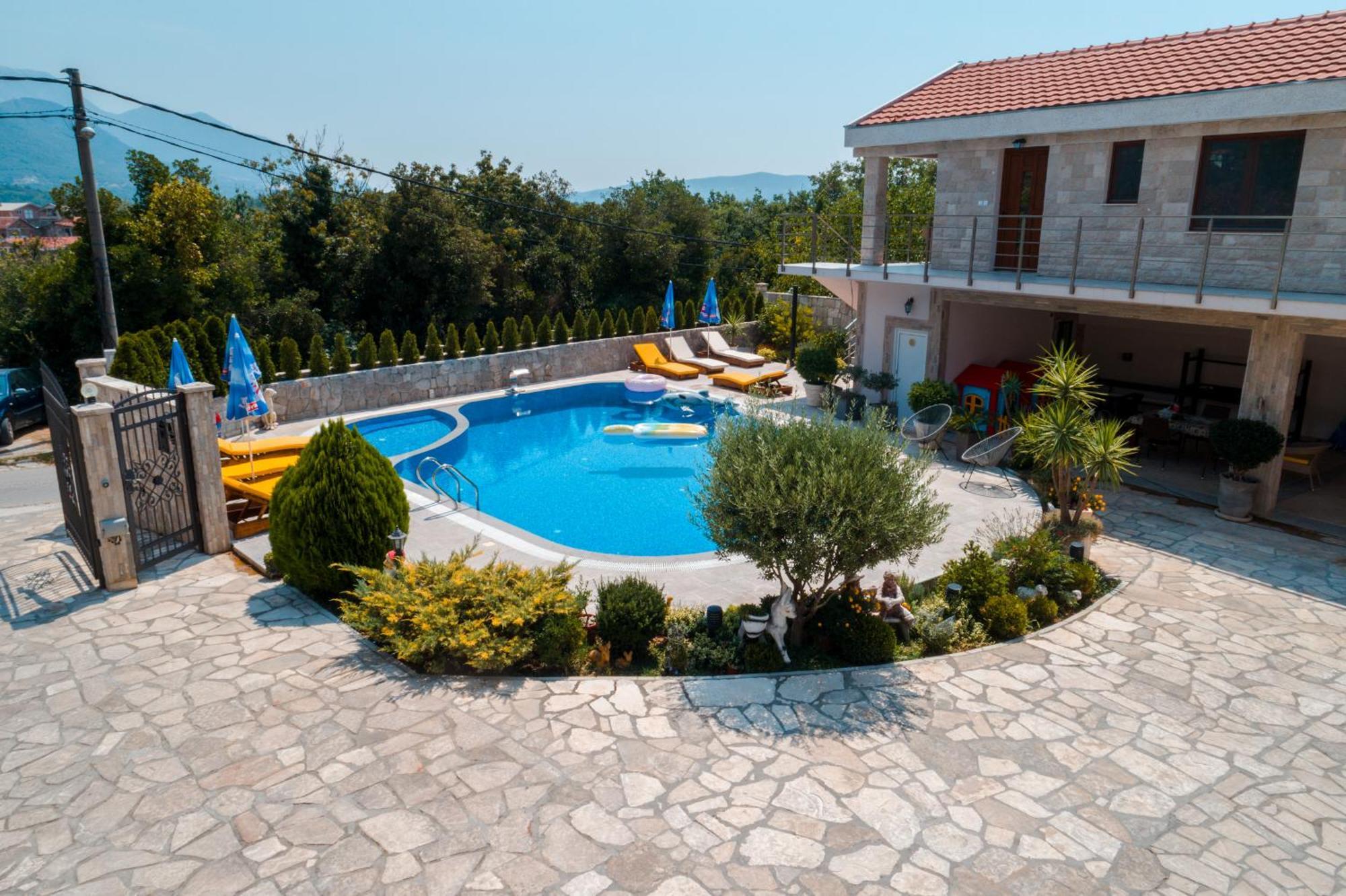 Villa Ilijana Tivat Buitenkant foto
