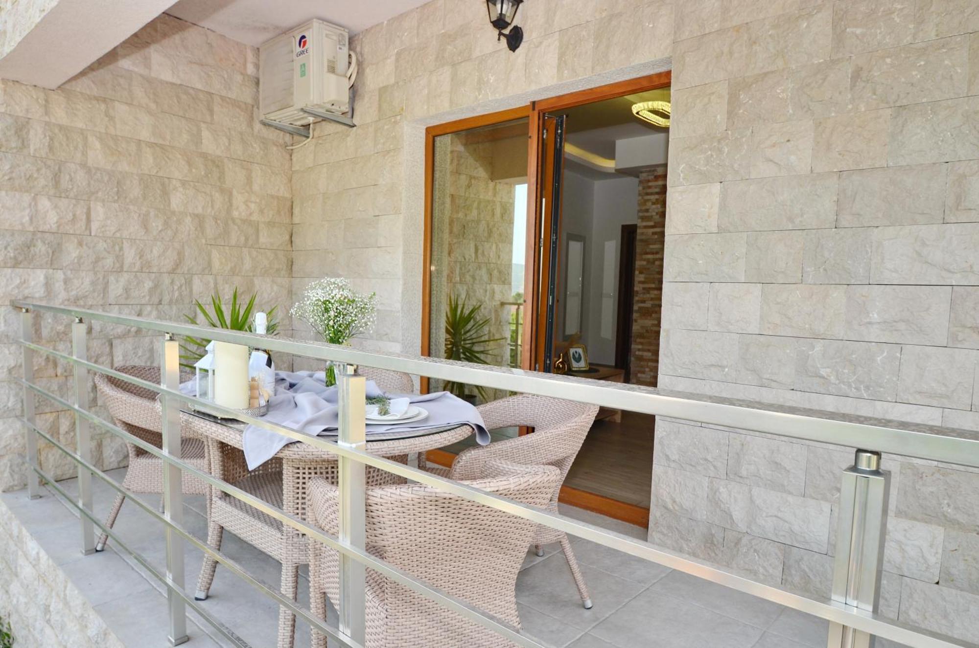 Villa Ilijana Tivat Buitenkant foto