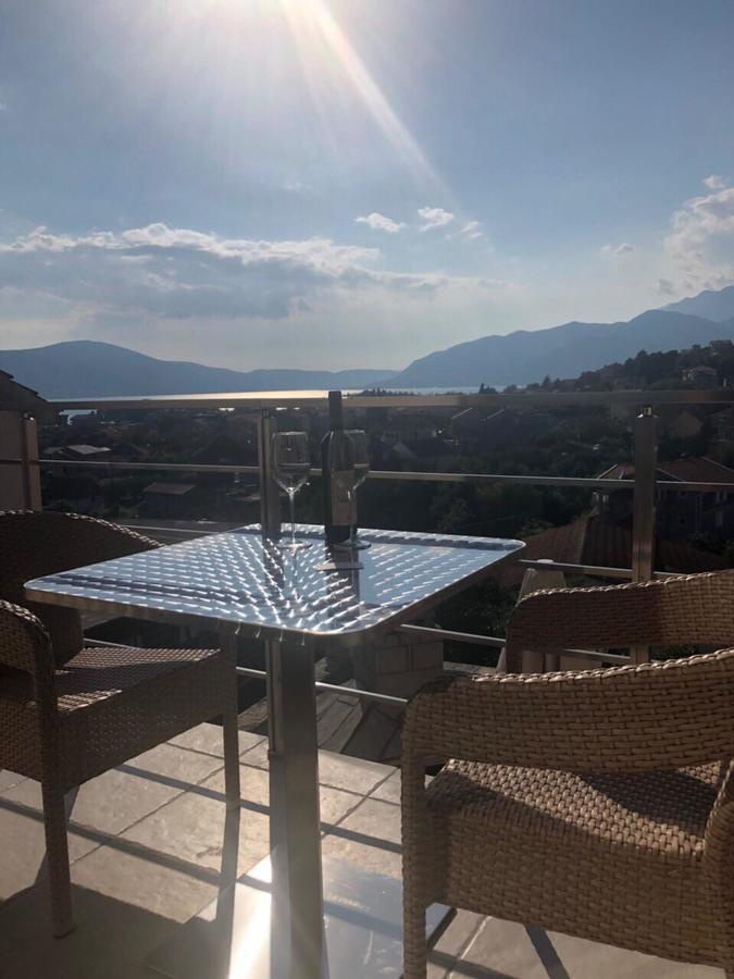 Villa Ilijana Tivat Buitenkant foto
